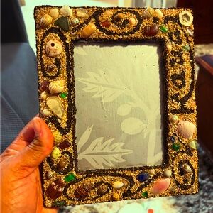 Island Treasures Shell Picture Frame